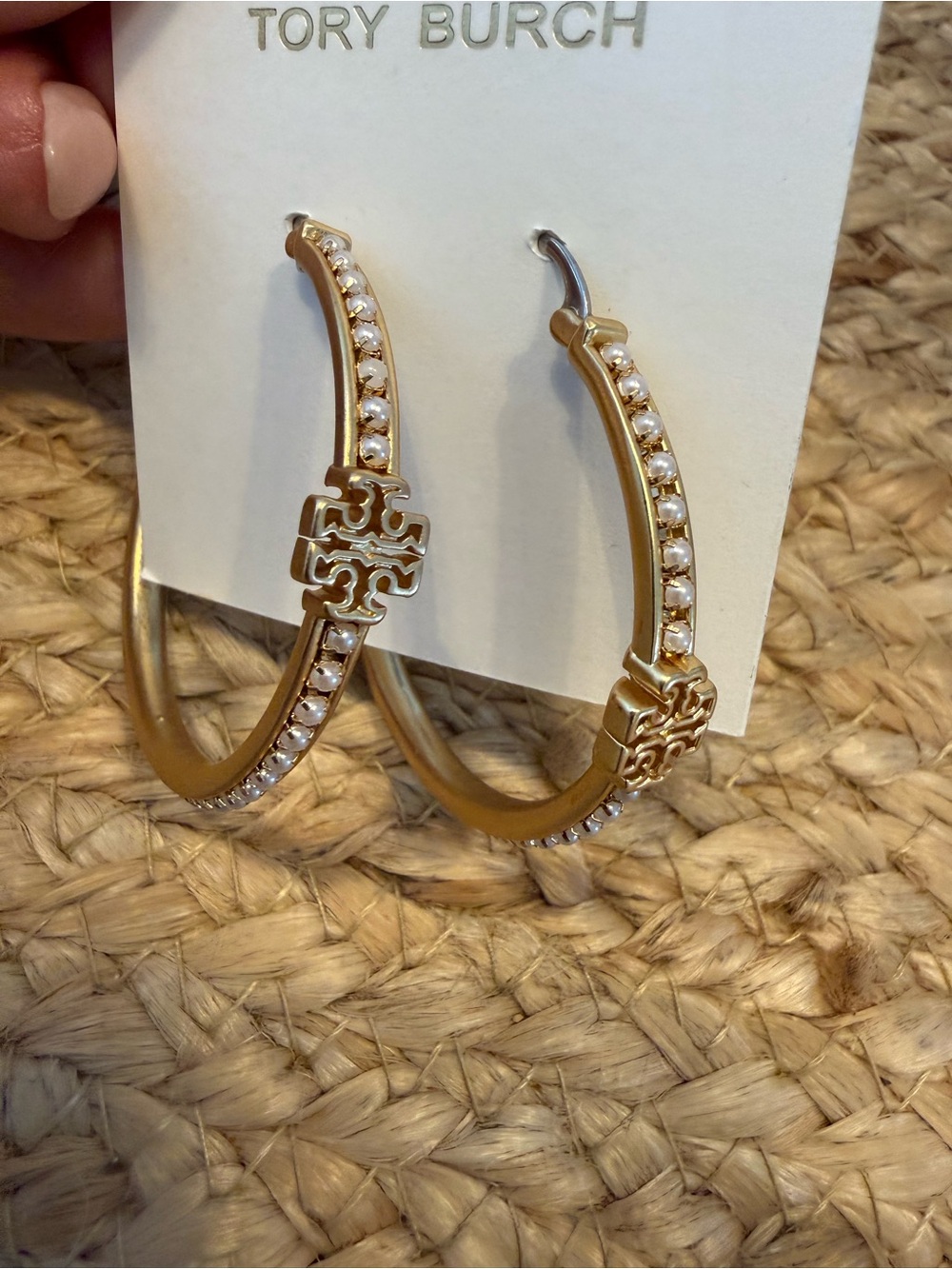 New Tory Burch Large Gold Pearls stacked T Logo Hoop Earrings